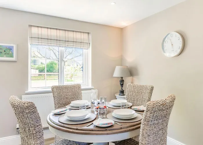 2 Bed In York Oc-84001 *