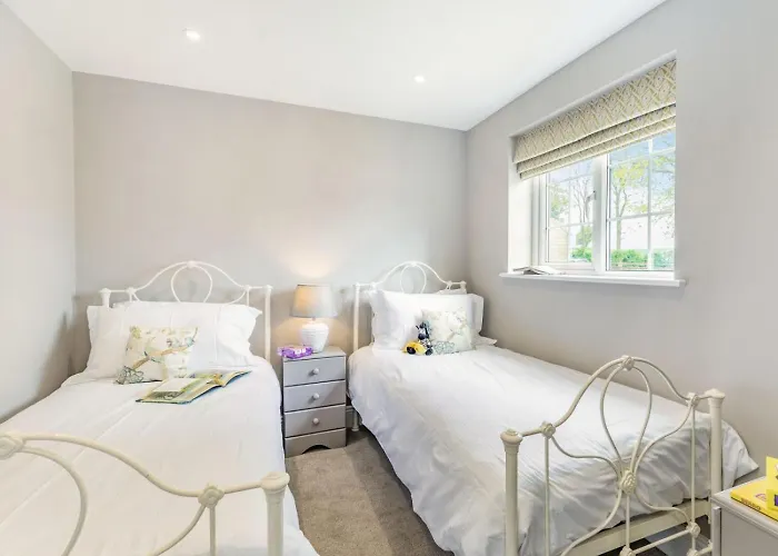 2 Bed In York Oc-84001 *