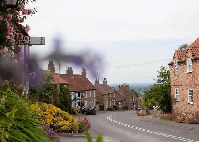 2 Bed In York Oc-84001 *